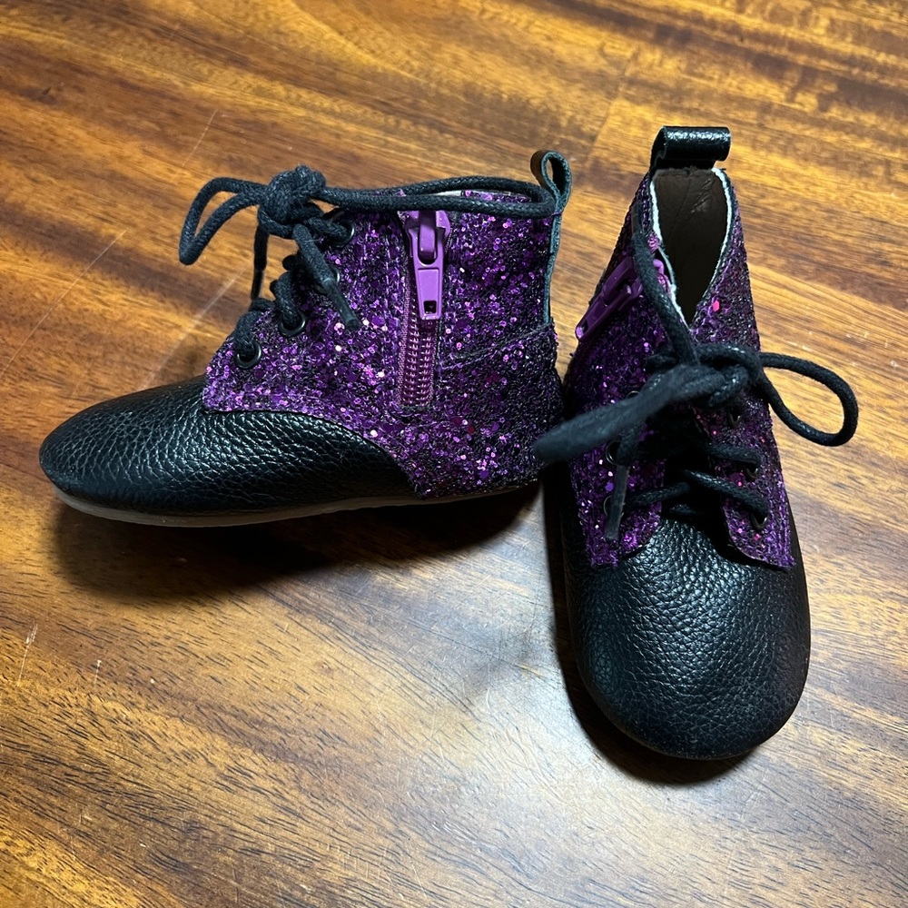 Little Toe Co. purple glitter and black zip booties 12-18 month